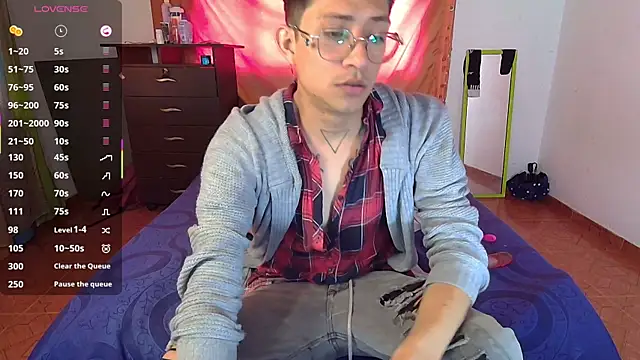 Snapshot of Sweet_c4mer0n chatting on September 23, 3:26 pm Sweet c4mer0n online show from September 23, 3:26 pm