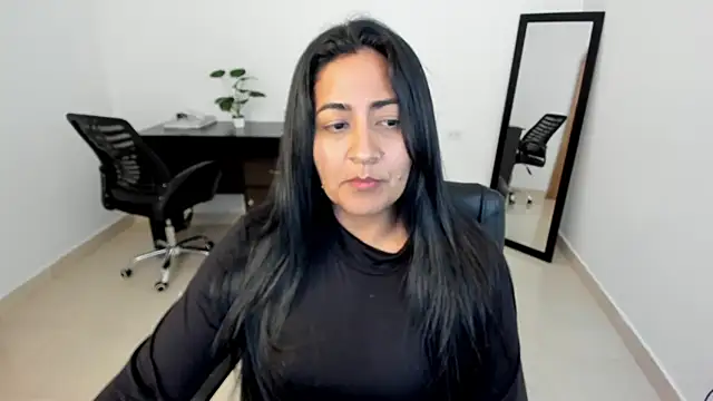 Snapshot of Adele_Sweett chatting on February 11, 8:42 pm Adele Sweett online show from February 11, 8:42 pm