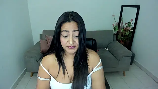 Adele Sweett online show from February 18, 11:06 am