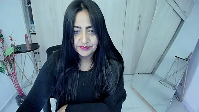 Adele Sweett online show from July 4, 11:05 am