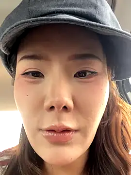 Snapshot of ChuChu1991 chatting on November 7, 7:52 am ChuChu1991 online show from November 7, 7:52 am