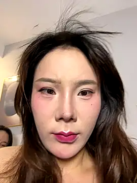 Snapshot of ChuChu1991 chatting on December 16, 3:33 am ChuChu1991 online show from December 16, 3:33 am