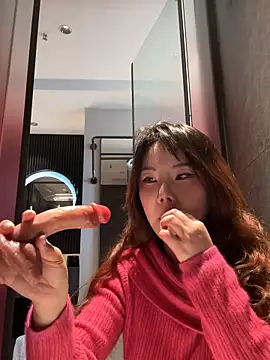 Snapshot of ChuChu1991 chatting on February 1, 5:50 am ChuChu1991 online show from February 1, 5:50 am