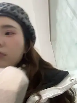 Snapshot of ChuChu1991 chatting on February 10, 6:39 am ChuChu1991 online show from February 10, 6:39 am