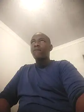 Snapshot of zuludog chatting on May 31, 8:10 am zuludog online show from May 31, 8:10 am