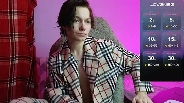 Snapshot of esajukyy chatting on November 4, 9:08 am esajukyy online show from November 4, 9:08 am