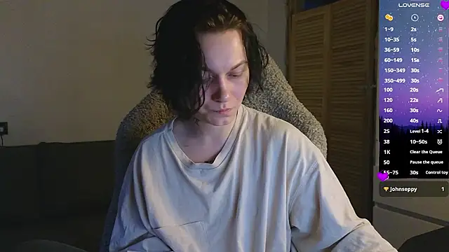 esajukyy online show from March 12, 12:22 pm