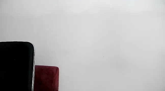 Snapshot of Olivia3 chatting on March 20, 8:51 pm Olivia3 online show from March 20, 8:51 pm