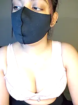 Snapshot of Olivia3 chatting on November 4, 8:52 pm Olivia3 online show from November 4, 8:52 pm