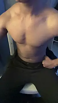 Snapshot of nick__yy chatting on November 12, 9:53 am nick yy online show from November 12, 9:53 am