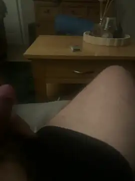 Snapshot of naughtyukcouple chatting on June 9, 1:17 am naughtyukcouple online show from June 9, 1:17 am