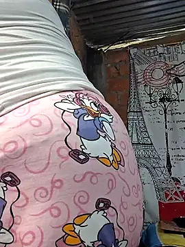 Snapshot of chubby_sexy_big_tits chatting on October 27, 12:09 pm chubby sexy big tits online show from October 27, 12:09 pm