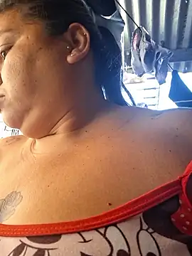 Snapshot of chubby_sexy_big_tits chatting on December 3, 12:25 pm chubby sexy big tits online show from December 3, 12:25 pm