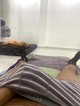 Lahcene online show from December 15, 10:14 pm