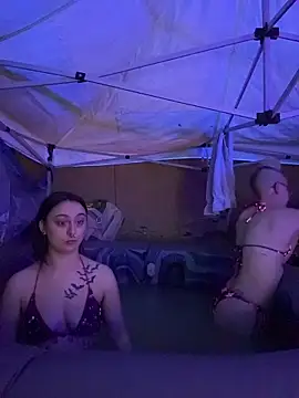 Stonermama666420 online show from February 2, 4:55 am