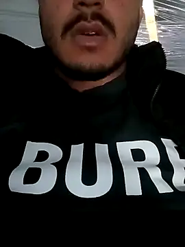 Snapshot of jaiwrld0 chatting on December 27, 11:17 am jaiwrld0 online show from December 27, 11:17 am