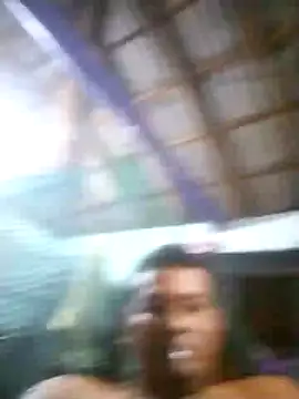 Snapshot of Feli230990 chatting on March 1, 5:20 am Feli230990 online show from March 1, 5:20 am