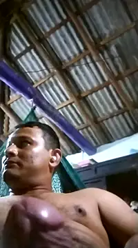 Snapshot of Feli230990 chatting on March 10, 4:28 am Feli230990 online show from March 10, 4:28 am