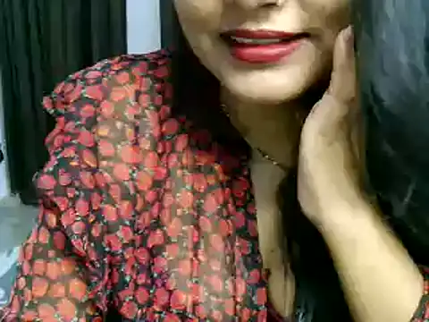 Snapshot of Hritvika chatting on April 27, 2:48 pm Hritvika online show from April 27, 2:48 pm