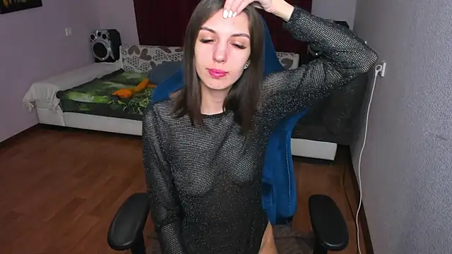 Snapshot of Venera66615 chatting on February 21, 3:54 pm Venera66615 online show from February 21, 3:54 pm