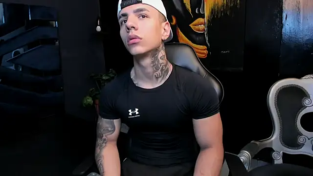 Snapshot of Flynn_Riider chatting on October 30, 5:13 pm Flynn Riider online show from October 30, 5:13 pm