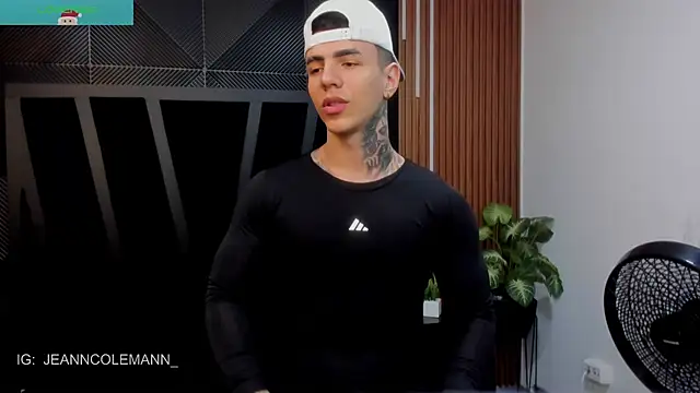 Snapshot of Flynn_Riider chatting on December 4, 3:21 pm Flynn Riider online show from December 4, 3:21 pm