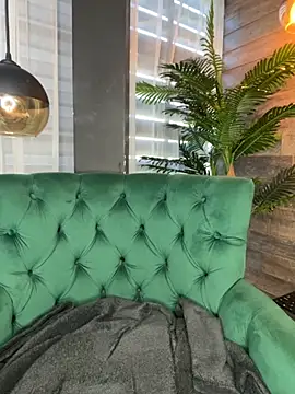 Snapshot of Nicole_Diva chatting on October 30, 6:04 am Nicole Diva online show from October 30, 6:04 am