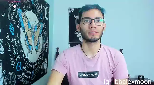 Snapshot of alexdesire chatting on January 13, 2:53 pm alexdesire online show from January 13, 2:53 pm