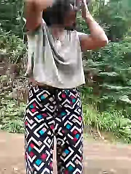 Danna-linyi online show from December 26, 3:53 pm