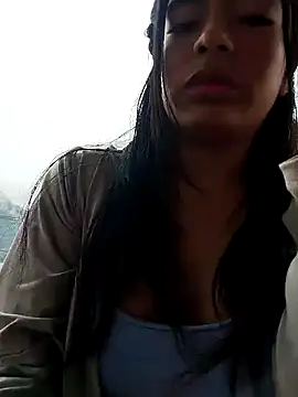 Danna-linyi online show from February 8, 3:53 pm