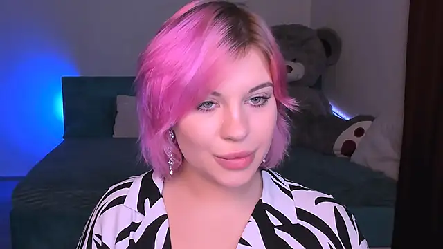 Snapshot of evaharve chatting on December 24, 1:59 am evaharve online show from December 24, 1:59 am