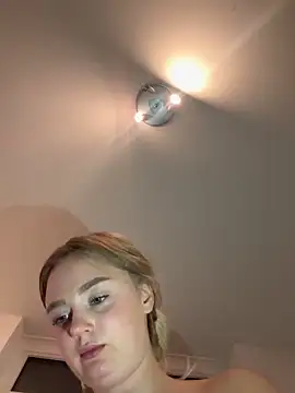 CherryEmmy online show from October 18, 5:35 pm