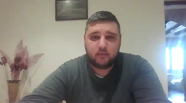 Snapshot of _revianzip1 chatting on December 10, 10:06 am  revianzip1 online show from December 10, 10:06 am