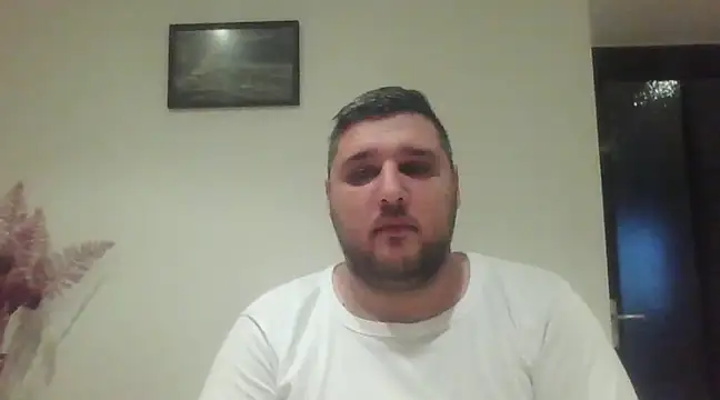 Snapshot of _revianzip1 chatting on December 10, 4:17 pm  revianzip1 online show from December 10, 4:17 pm