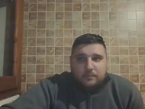 Snapshot of _revianzip1 chatting on December 29, 6:16 pm  revianzip1 online show from December 29, 6:16 pm