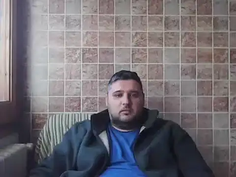 Snapshot of _revianzip1 chatting on January 2, 1:19 pm  revianzip1 online show from January 2, 1:19 pm