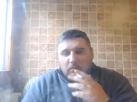 Snapshot of _revianzip1 chatting on January 18, 3:49 pm  revianzip1 online show from January 18, 3:49 pm