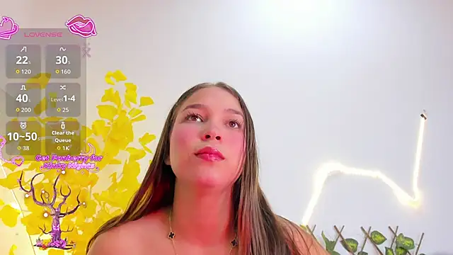 HaleyAmaya online show from June 22, 12:45 am