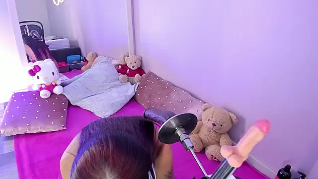 candy  monroe online show from March 14, 4:23 pm