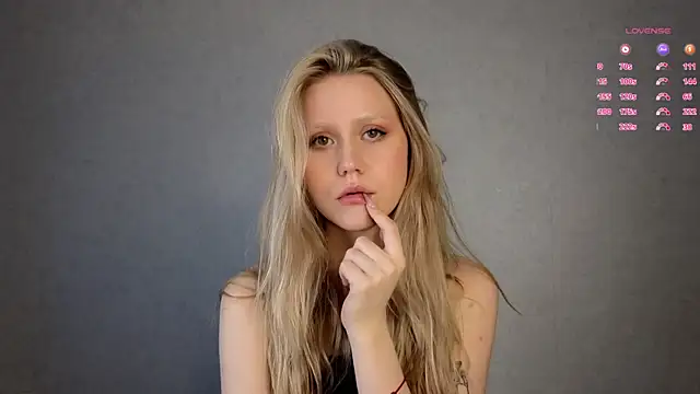 WiloneEsse online show from March 11, 1:05 am