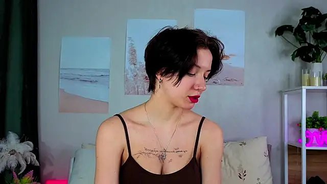 ElvaHilby online show from March 14, 1:12 am