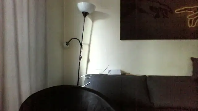 Snapshot of Avamereandmikel chatting on March 31, 5:35 pm Avamereandmikel online show from March 31, 5:35 pm