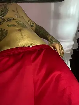 Snapshot of Junihn0 chatting on January 28, 7:00 pm Junihn0 online show from January 28, 7:00 pm