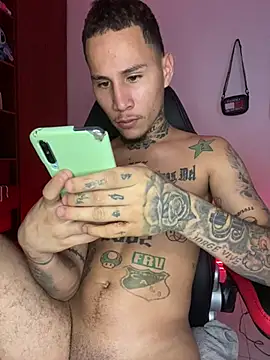 Snapshot of Junihn0 chatting on February 4, 3:57 pm Junihn0 online show from February 4, 3:57 pm