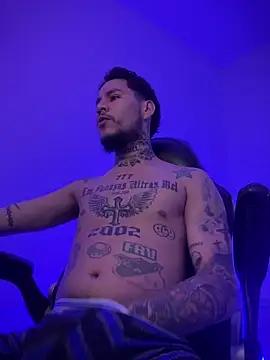 Snapshot of Junihn0 chatting on October 14, 10:32 pm Junihn0 online show from October 14, 10:32 pm