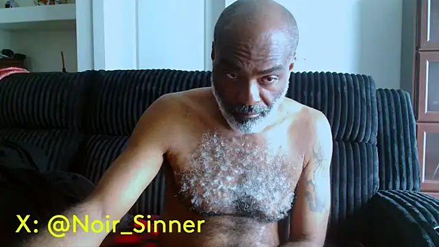Snapshot of sinnernoir chatting on May 23, 3:05 pm sinnernoir online show from May 23, 3:05 pm
