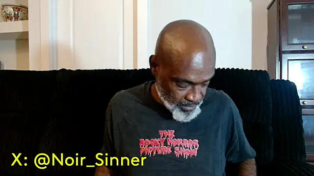 Snapshot of sinnernoir chatting on July 12, 12:29 pm sinnernoir online show from July 12, 12:29 pm