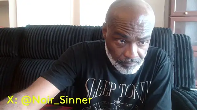 Snapshot of sinnernoir chatting on July 20, 5:15 pm sinnernoir online show from July 20, 5:15 pm