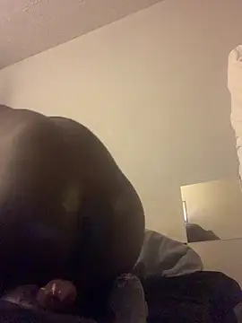 Shawtyblaque21 online show from April 29, 2:37 am