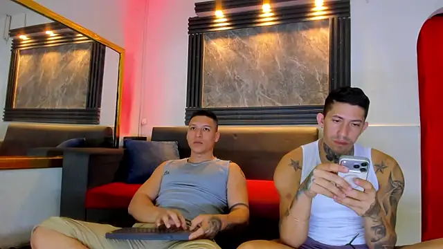 Duodreamhot online show from June 11, 4:43 am